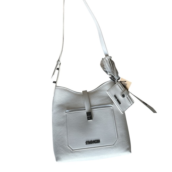 Steve Madden Handbags - Steve Madden Chalk BPayne Hobo Pebbled Bag Adjustable Shoulder